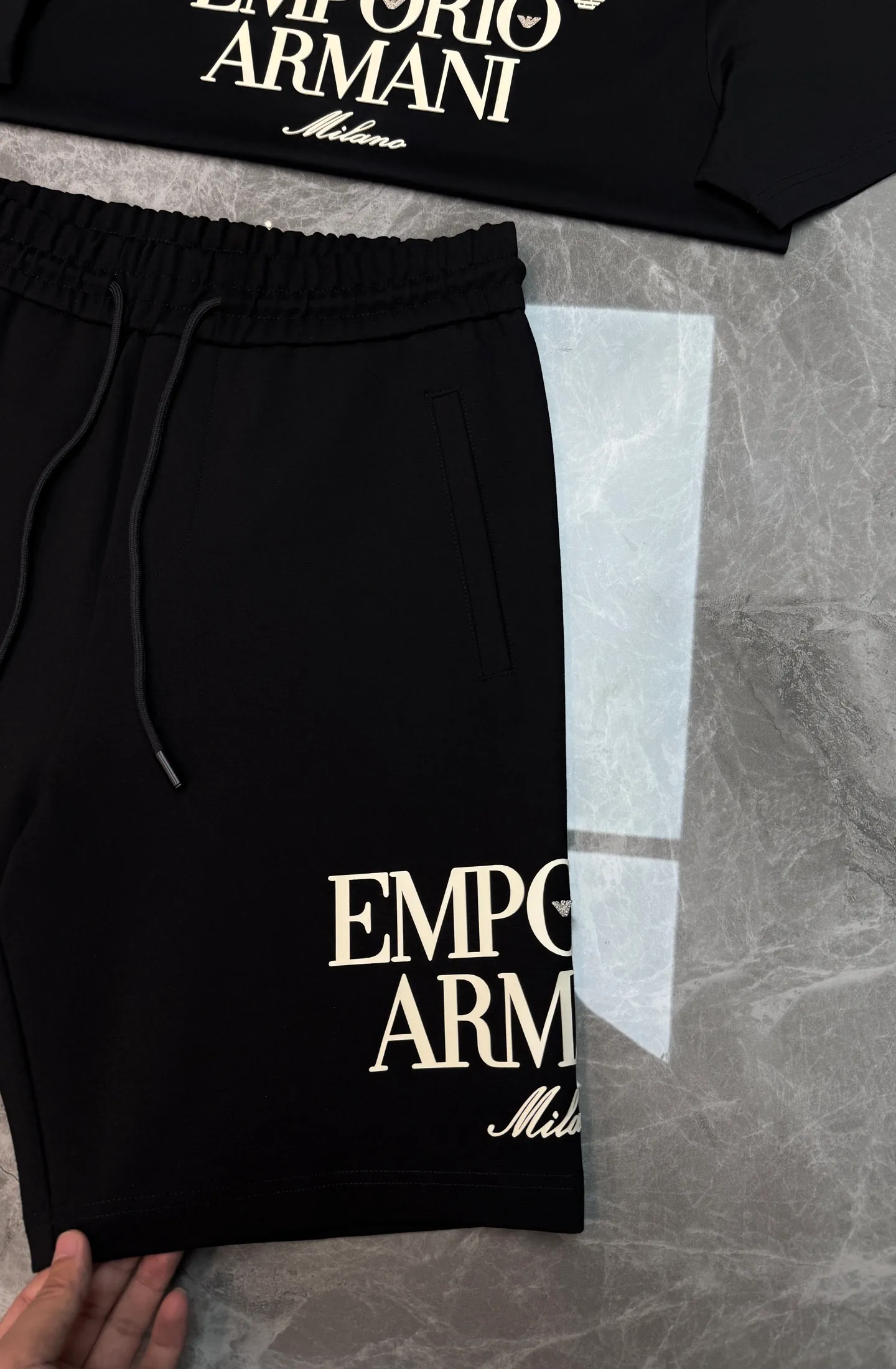 195。 190 ⚜️ Emporio Armani Original ～ . Same Style❤️ . ！ . ！ Premium . Breathable. . . ， OK. ！ ：Black.White.Dark Blue.Sizes：M-3XL/29-36 ❗️（S 4XL ！）175/140 L